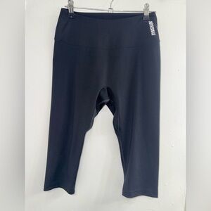 Gymshark 15” crop size S
